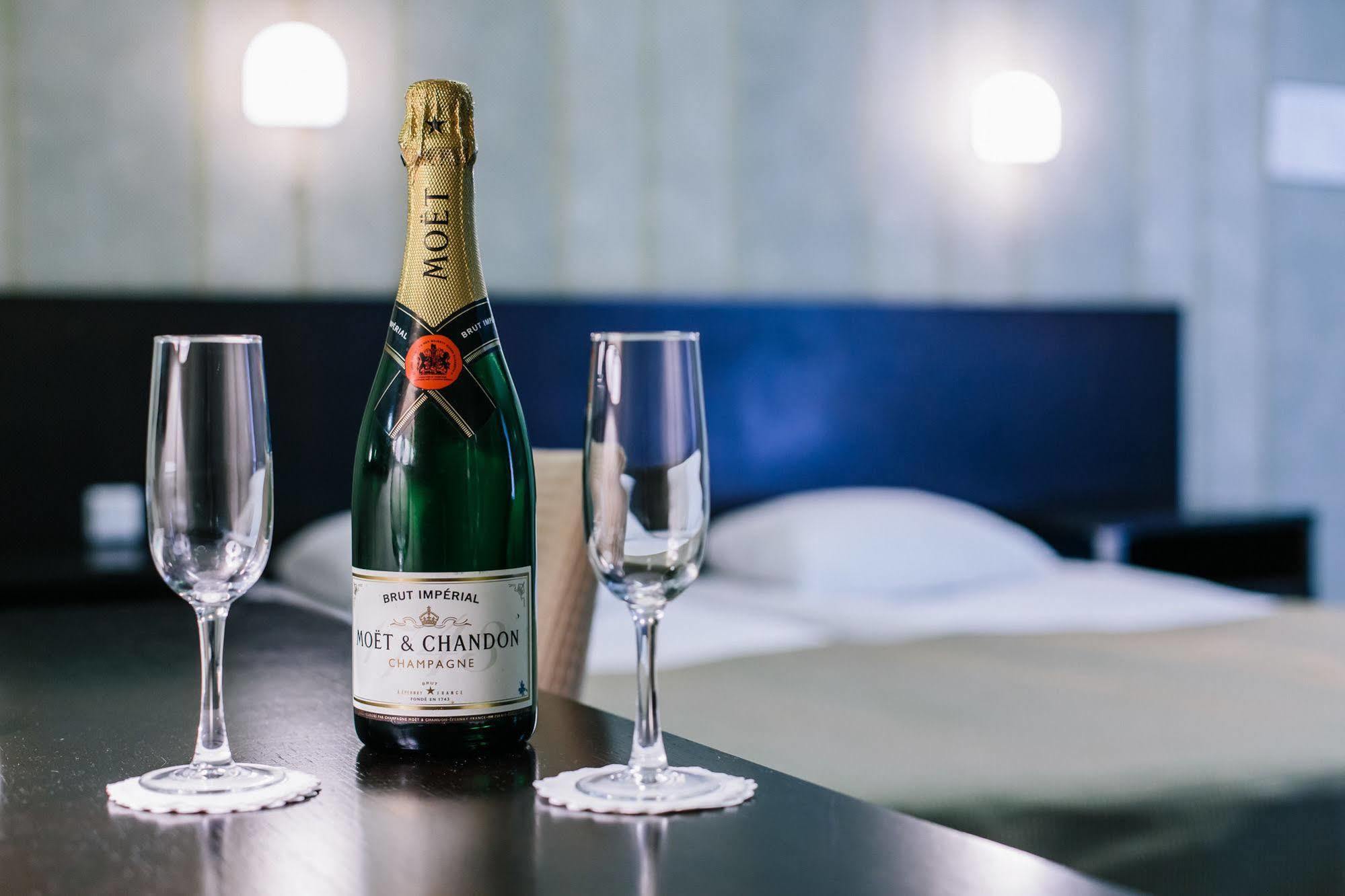 Hestia Hotel Maestro Old Town Tallinn Eksteriør billede