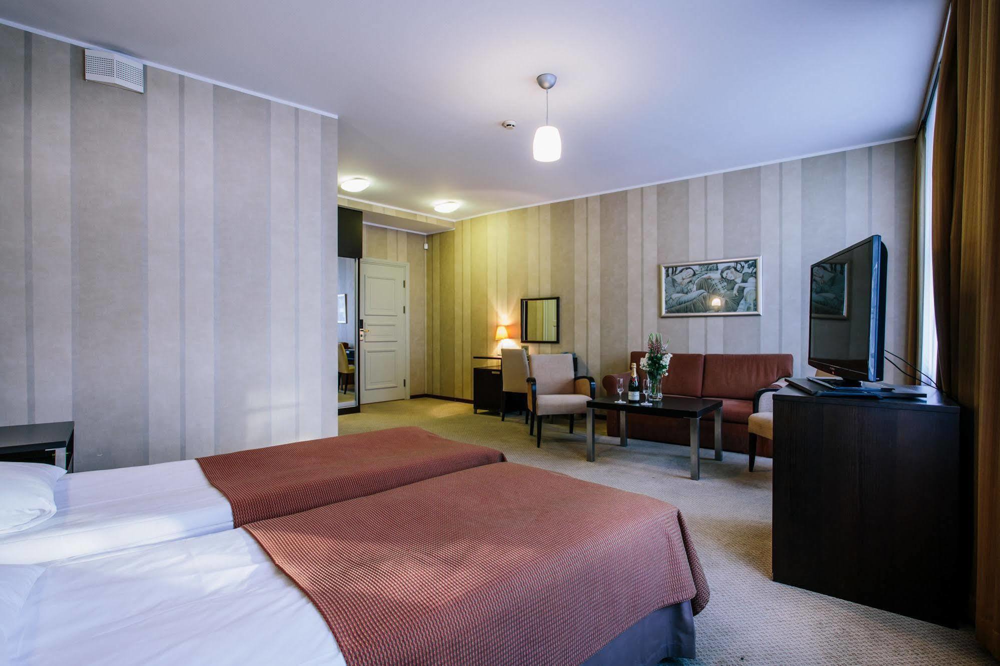 Hestia Hotel Maestro Old Town Tallinn Eksteriør billede